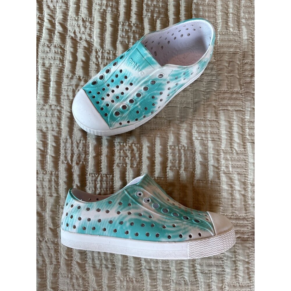 C9 Native Jefferson Bloom Print Child Unisex Shoes Ocean Waves Made with Algae - Picture 2 of 11